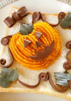 ハロウィン♪かぼちゃのデコ食パン-レシピのメイン写真