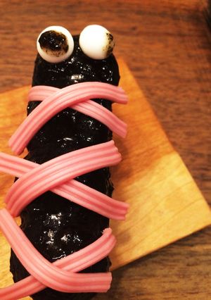 黒ゴマだんごでミイラ団子-レシピのメイン写真