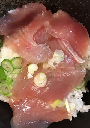 ゴハン炊くだけ、お手軽”マグロ丼”-レシピのメイン写真