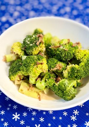 ブロッコリーのマヨポンおかか和え-レシピのメイン写真