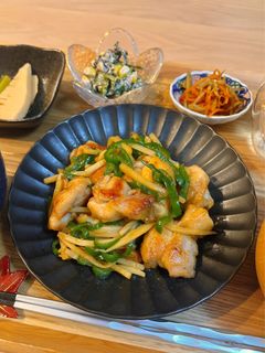 簡単🐾鶏もも肉のチンジャオロース風炒め-レシピのメイン写真