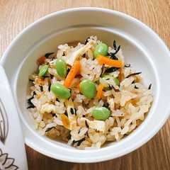 รูปของ ひじきと枝豆の炊き込みご飯