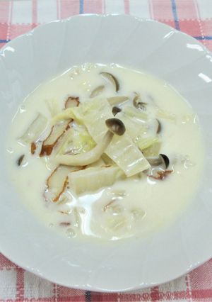 白菜としめじの豆乳煮-レシピのメイン写真