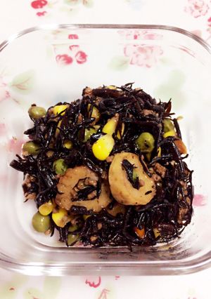 味付けはすき焼きのタレのみ！簡単ひじき煮-レシピのメイン写真
