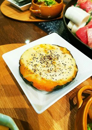 オーブン要らず！！丸ごとカボチャグラタン-レシピのメイン写真