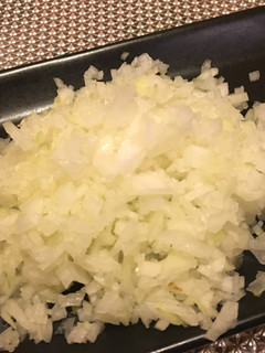 楽々♪玉ねぎ.タマネギみじん切り-レシピのメイン写真