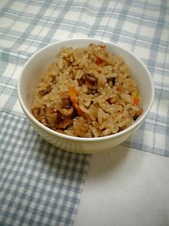 簡単♪美味し~い♪炊き込みごはん★-レシピのメイン写真