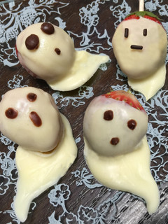 ハロウィン★チョコレートいちごのおばけ-レシピのメイン写真