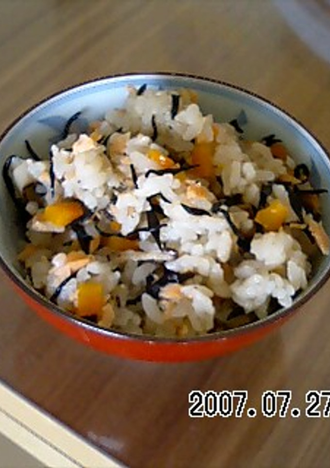 鮭の炊き込みご飯-レシピのメイン写真