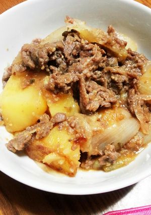 ♡コストコのプルコギで肉じゃが♡-レシピのメイン写真