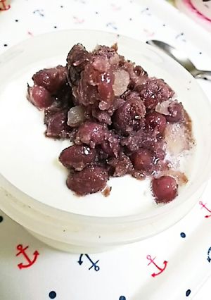 ホイップ入り☆クラッシュ小豆ヨーグルト-レシピのメイン写真