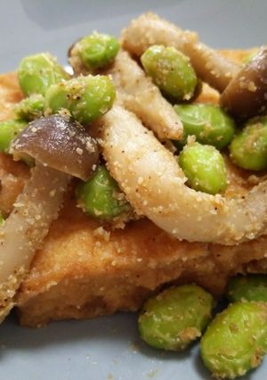 ごま香る*枝豆&しめじde甘辛*厚揚げ煮-レシピのメイン写真