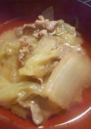 ☆白菜と豚肉のお味噌汁☆-レシピのメイン写真