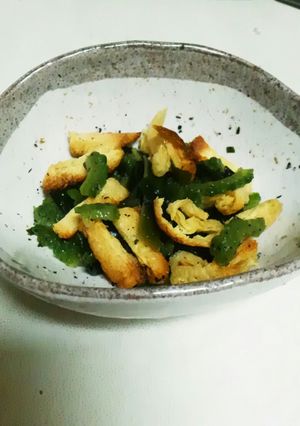 ☆おつまみ☆カリカリ油揚げとゴーヤ-レシピのメイン写真