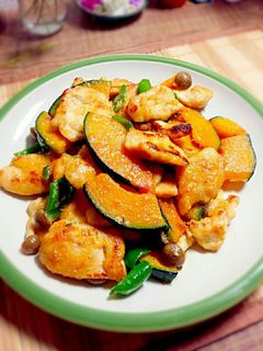 鶏胸肉とかぼちゃの塩麹炒め-レシピのメイン写真