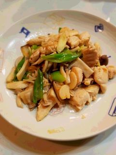 たっぷりキノコと鶏ササミのガーリック炒め-レシピのメイン写真