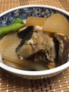 ぶりのアラと大根の煮付け-レシピのメイン写真