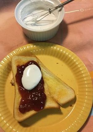 ホイップマリームのっけジャムトースト-レシピのメイン写真