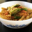 オクラとフジッリのトマト味噌パスタ