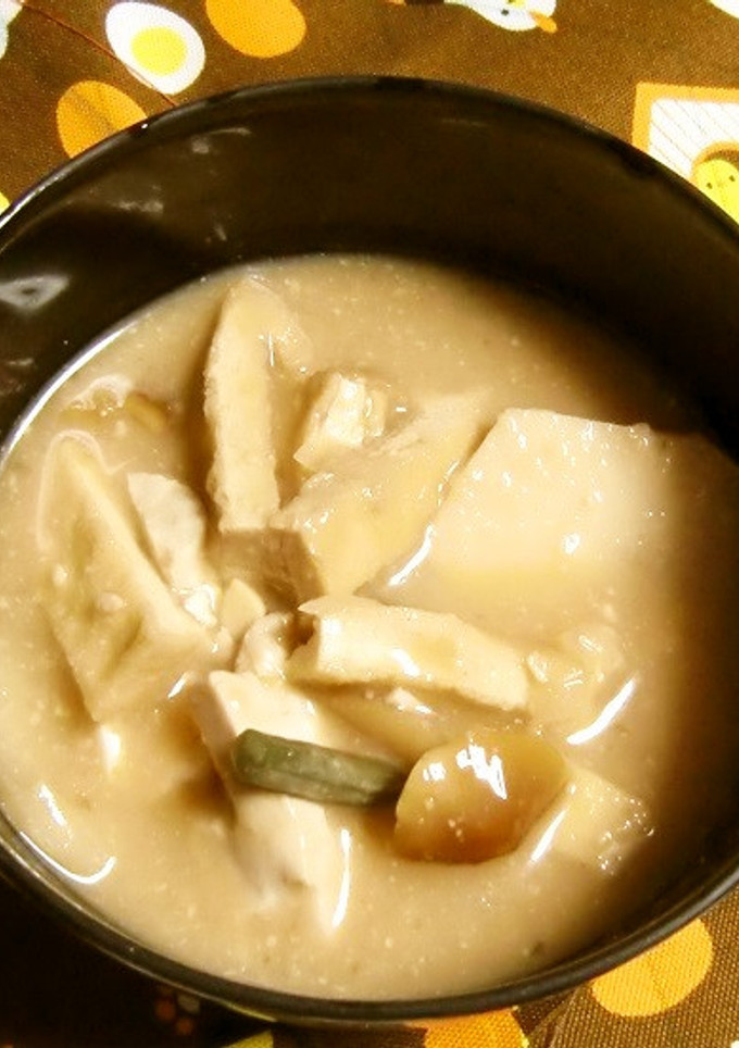 里芋がおいしくなってきた！我が家の納豆汁-レシピのメイン写真