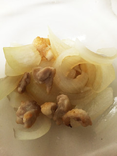 鶏皮たまねぎ-レシピのメイン写真