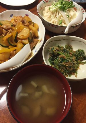 ナスとシメジとサツマイモのお味噌汁-レシピのメイン写真