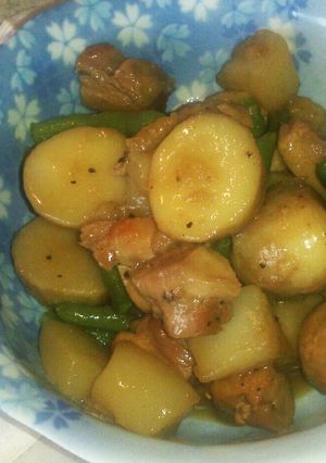 里芋と鶏肉のこっくり煮物☆-レシピのメイン写真
