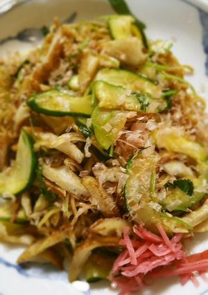 ズッキーニと竹輪の焼きそば-レシピのメイン写真