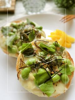 三種のチーズと枝豆・海苔塩昆布和トースト-レシピのメイン写真