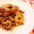 ご飯がススム♡豚肉と蓮根と舞茸の甘酢炒め