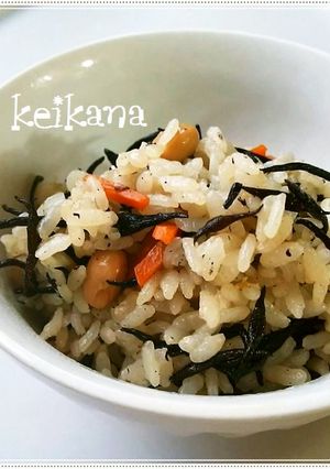 ひじき煮リメイク♪超簡単☆ひじきご飯♡-レシピのメイン写真