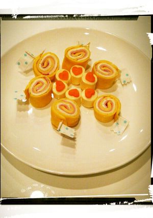 キャラ弁に♡ハムチーズの卵巻き♡-レシピのメイン写真