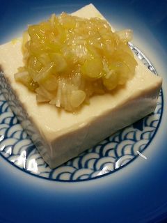 ごま油でネギ塩冷や奴-レシピのメイン写真