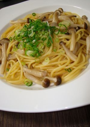 しめじとねぎのバターゆずポン-レシピのメイン写真