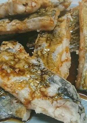 片栗粉付けて焼くだけ！さんまの蒲焼き-レシピのメイン写真