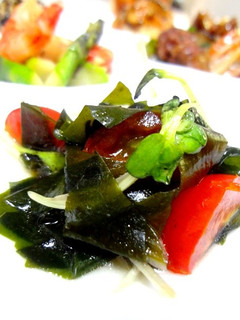 ワカメとトマトの中華風酢の物-レシピのメイン写真