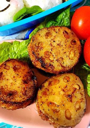 チーズをまぶしたカリカリ蓮根つくね-レシピのメイン写真