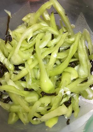 ウエスト締-食物繊維-簡単ピーマンサラダ-レシピのメイン写真