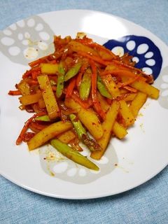 ダイエット!さつまいものキムチ炒め-レシピのメイン写真