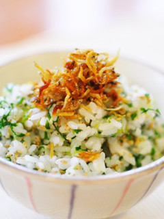 簡単にお野菜が摂れる!しろ菜の混ぜごはん-レシピのメイン写真