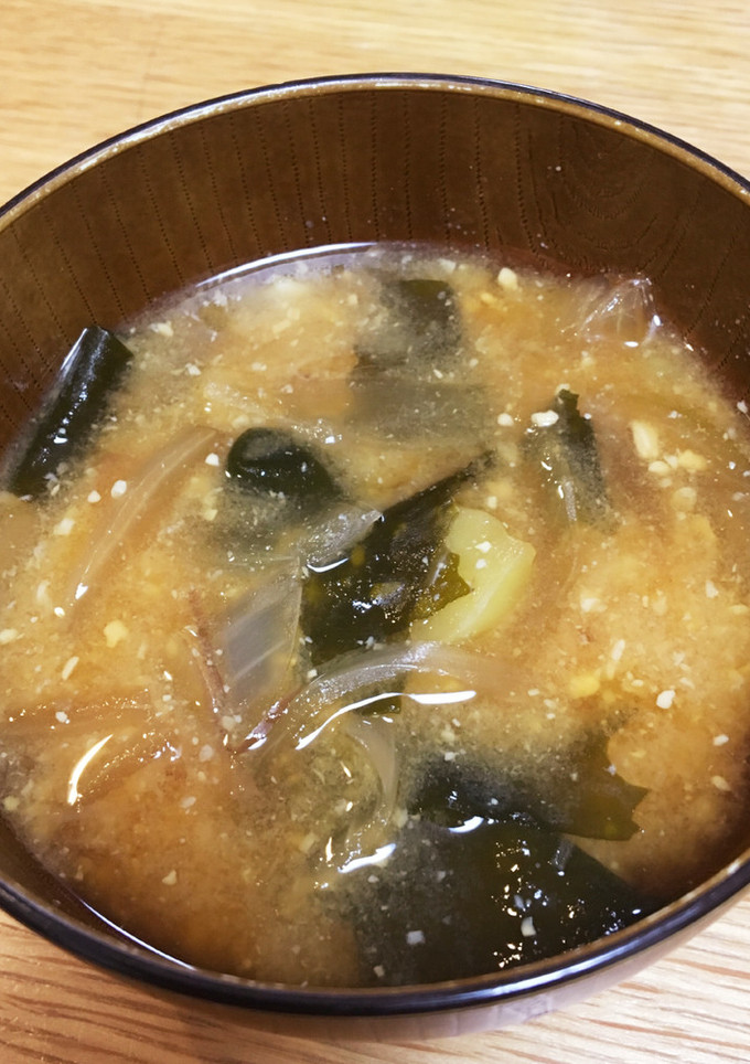 我が家の定番☆じゃが玉みそ汁-レシピのメイン写真