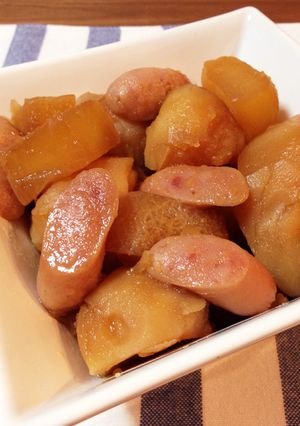 簡単☆じゃがいもと大根とウインナーの煮物-レシピのメイン写真