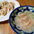 秋鮭で水餃子&焼餃子(^ Q ^)