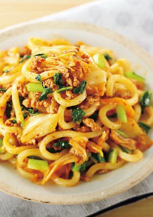 キムチと豚挽肉の焼きうどん-レシピのメイン写真