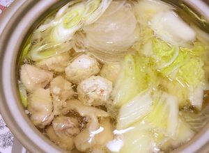 【話題入り】鶏肉と白菜の白だし鍋-レシピのメイン写真