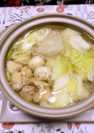 【話題入り】鶏肉と白菜の白だし鍋-レシピのメイン写真