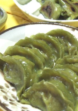 美味しく健康★青汁で翡翠餃子-レシピのメイン写真