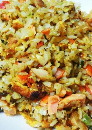 シャケ弁当からカレー風味のシャケ炒飯-レシピのメイン写真