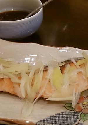 酢醤油でサッパリ★生鮭の酒蒸し-レシピのメイン写真