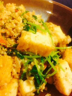 簡単☆極ウマ♡厚揚げ&豆苗の美味しい炒め-レシピのメイン写真